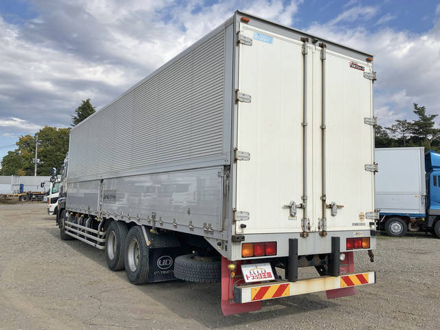 UDトラックスクオンアルミウイング大型（10t）[写真04]