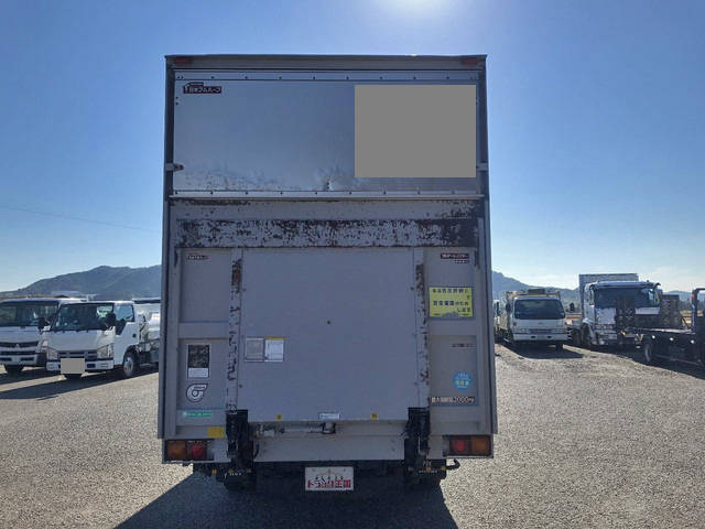 三菱ふそうキャンターアルミバン小型（2t・3t）[写真10]