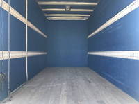 三菱ふそうキャンターアルミバン小型（2t・3t）[写真12]