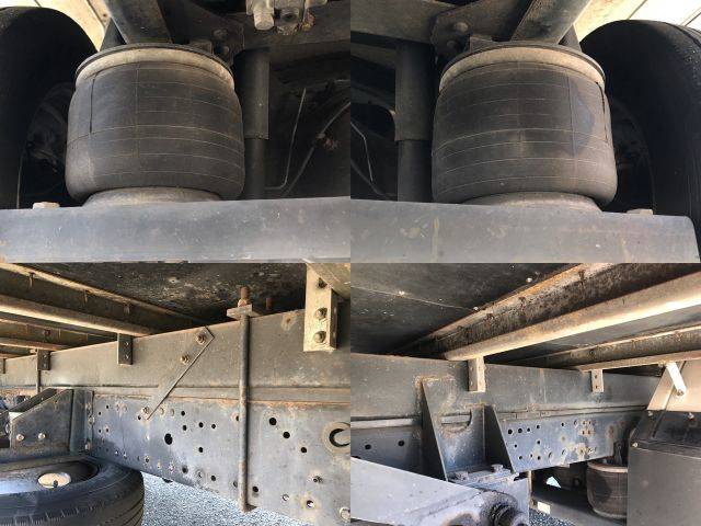 三菱ふそうキャンターアルミバン小型（2t・3t）[写真22]