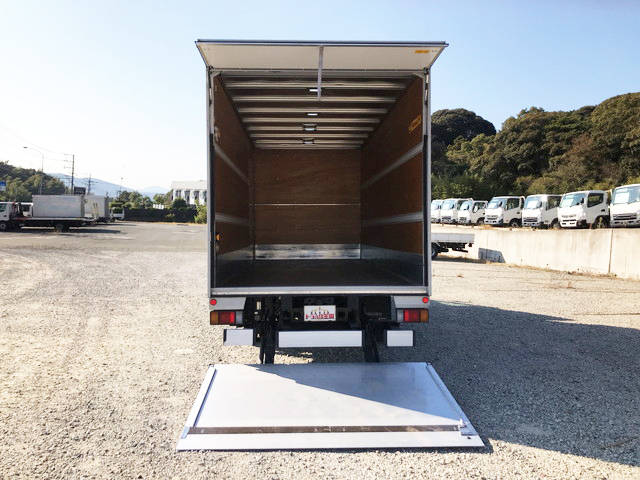 いすゞエルフアルミバン小型（2t・3t）[写真11]