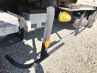 いすゞエルフアルミバン小型（2t・3t）[写真18]