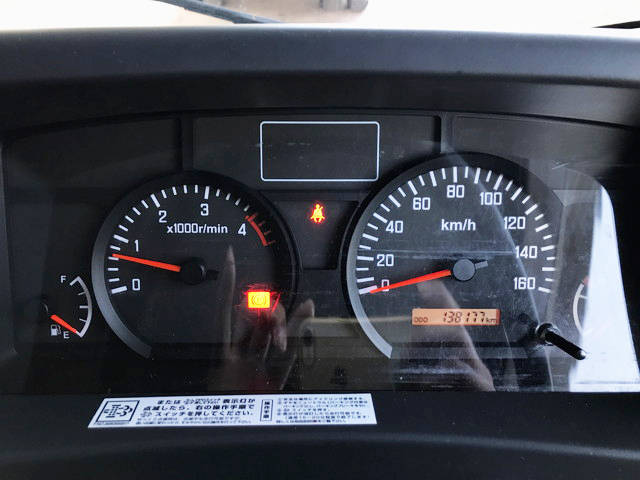 いすゞエルフアルミバン小型（2t・3t）[写真35]