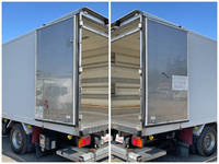 日野レンジャー冷凍車（冷蔵車）中型（4t）[写真11]