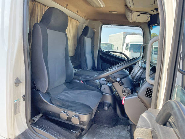 日野レンジャー冷凍車（冷蔵車）中型（4t）[写真35]