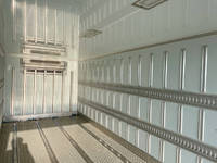 日野レンジャー冷凍車（冷蔵車）中型（4t）[写真11]