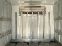 日野レンジャー冷凍車（冷蔵車）中型（4t）[写真12]