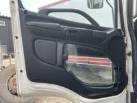 日野レンジャー冷凍車（冷蔵車）中型（4t）[写真25]