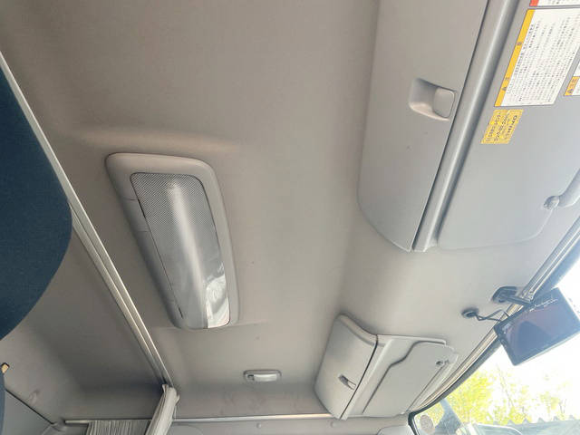 日野レンジャー冷凍車（冷蔵車）中型（4t）[写真29]