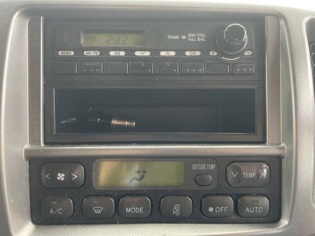 日野レンジャー冷凍車（冷蔵車）中型（4t）[写真34]