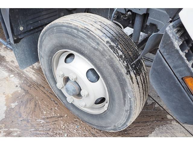 いすゞフォワードコンテナ専用車中型（4t）[写真21]