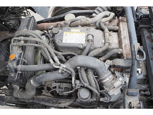 いすゞフォワードコンテナ専用車中型（4t）[写真29]