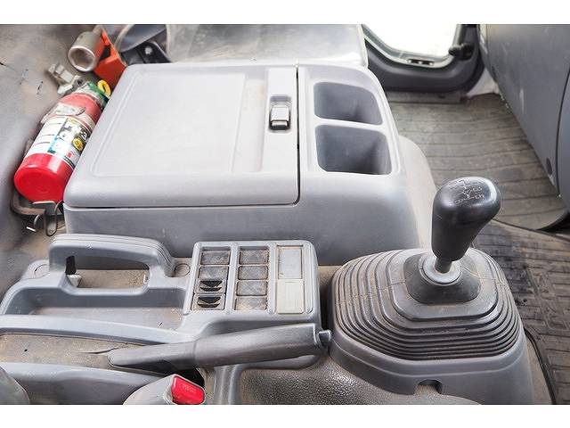 いすゞフォワードコンテナ専用車中型（4t）[写真36]