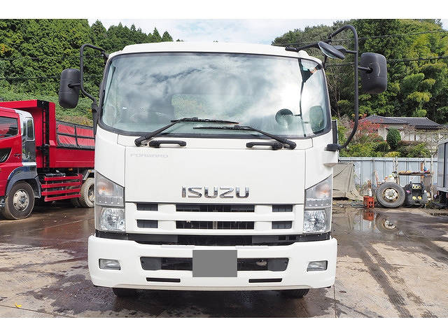 いすゞフォワードコンテナ専用車中型（4t）[写真05]