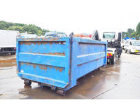 いすゞフォワードコンテナ専用車中型（4t）[写真06]