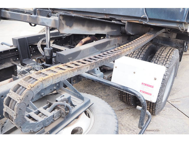 いすゞエルフセーフティローダー小型（2t・3t）[写真20]