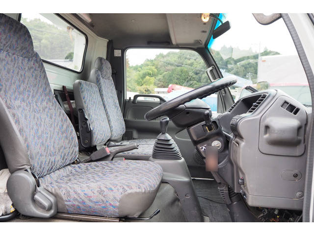 いすゞエルフセーフティローダー小型（2t・3t）[写真31]