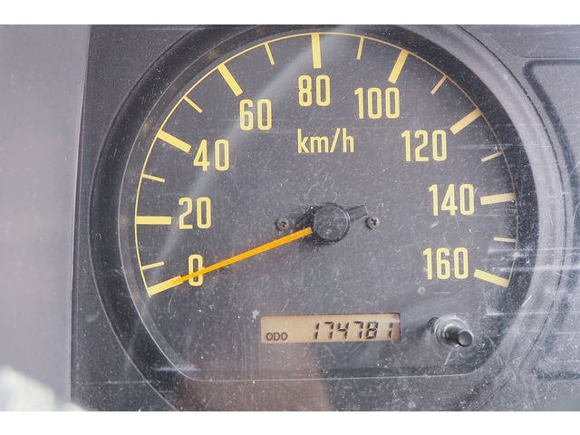 いすゞエルフセーフティローダー小型（2t・3t）[写真37]