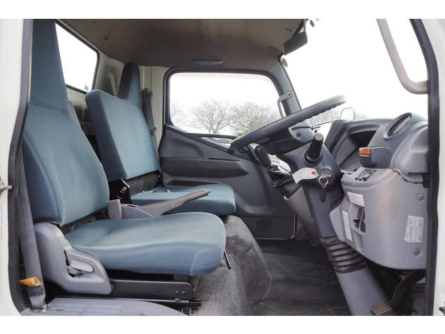 三菱ふそうキャンタークレーン4段小型（2t・3t）[写真35]