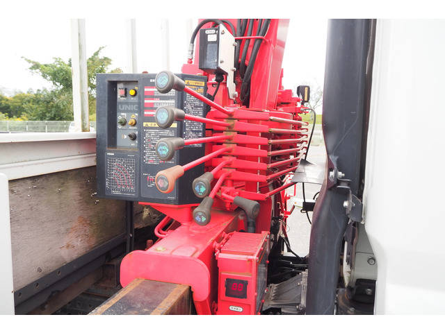 三菱ふそうキャンタークレーン4段小型（2t・3t）[写真06]