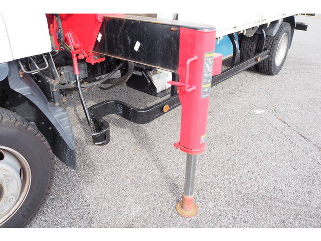 三菱ふそうキャンタークレーン4段小型（2t・3t）[写真08]