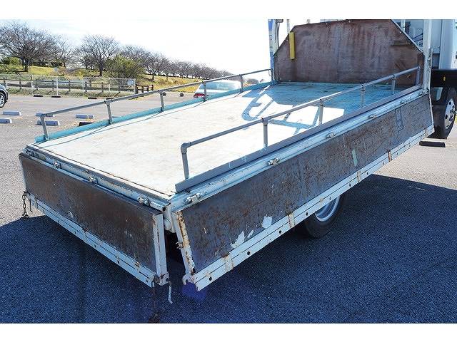 日産アトラスセルフクレーン4段小型（2t・3t）[写真12]