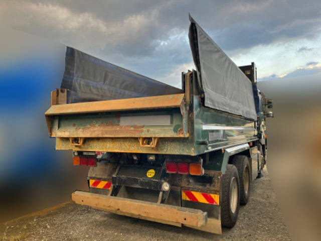 日野プロフィアダンプ大型（10t）[写真02]