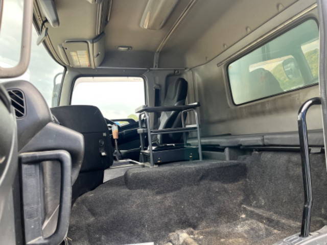 日野プロフィアダンプ大型（10t）[写真25]