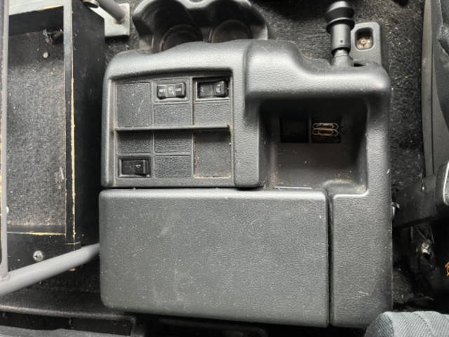 日野プロフィアダンプ大型（10t）[写真32]