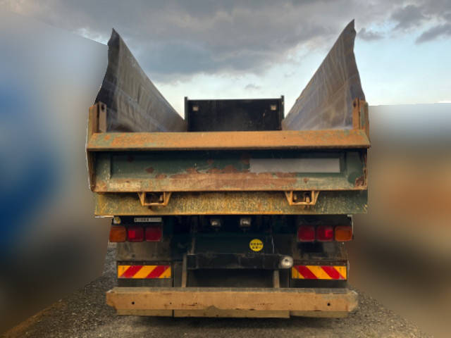 日野プロフィアダンプ大型（10t）[写真06]