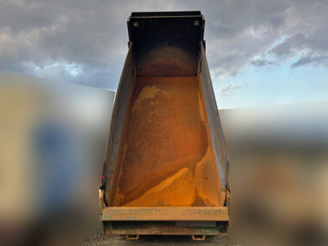 日野プロフィアダンプ大型（10t）[写真07]