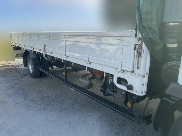 日野レンジャー平ボディ中型（4t）[写真12]