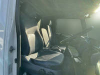 日野レンジャー平ボディ中型（4t）[写真24]