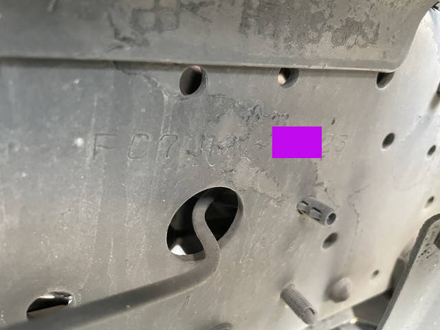 日野レンジャー平ボディ中型（4t）[写真34]