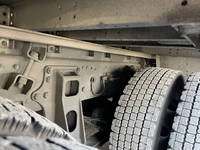 三菱ふそうスーパーグレートアルミウイング大型（10t）[写真17]