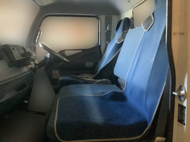 三菱ふそうキャンタークレーン5段小型（2t・3t）[写真30]