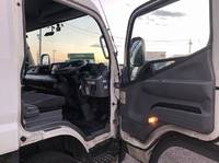 三菱ふそうキャンターアルミウイング小型（2t・3t）[写真16]