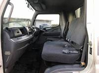 三菱ふそうキャンターアルミウイング小型（2t・3t）[写真19]