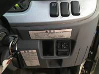 三菱ふそうキャンターアルミウイング小型（2t・3t）[写真26]