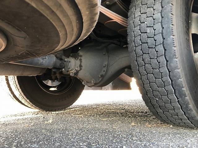 三菱ふそうキャンターアルミウイング小型（2t・3t）[写真35]