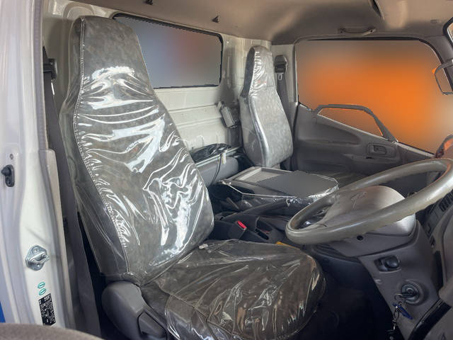 日野デュトロ高所作業車小型（2t・3t）[写真32]