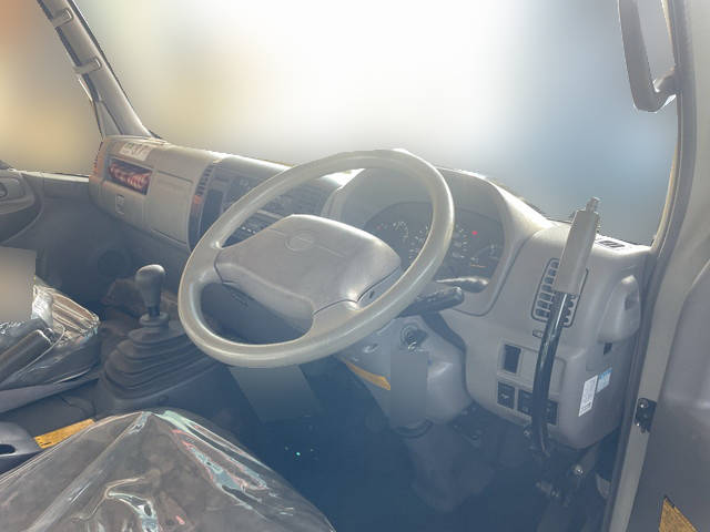 日野デュトロ高所作業車小型（2t・3t）[写真33]