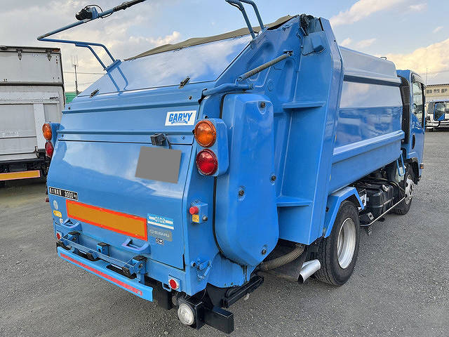 いすゞエルフパッカー車（塵芥車）小型（2t・3t）[写真02]
