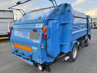 いすゞエルフパッカー車（塵芥車）小型（2t・3t）[写真02]