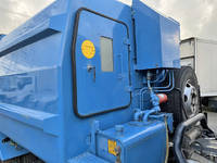 いすゞエルフパッカー車（塵芥車）小型（2t・3t）[写真06]