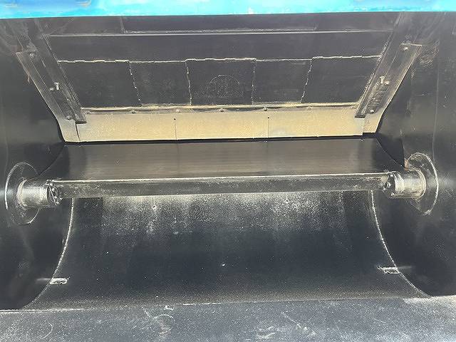 いすゞエルフパッカー車（塵芥車）小型（2t・3t）[写真07]