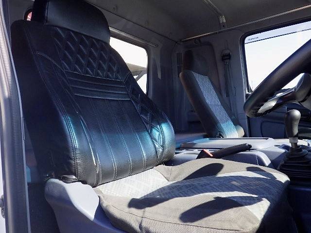 日野レンジャークレーン5段中型（4t）[写真08]