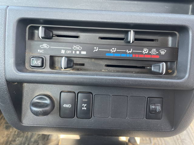 ダイハツハイゼットダンプ小型（2t・3t）[写真26]