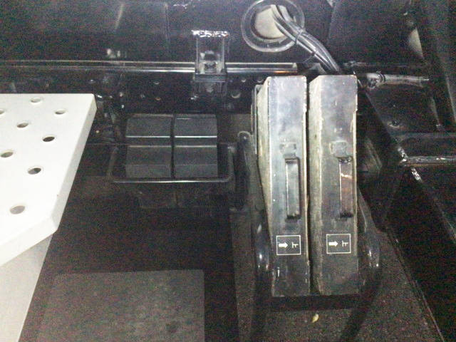 日野デュトロ高所作業車小型（2t・3t）[写真11]