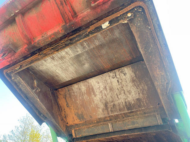 いすゞフォワードパッカー車（塵芥車）中型（4t）[写真17]